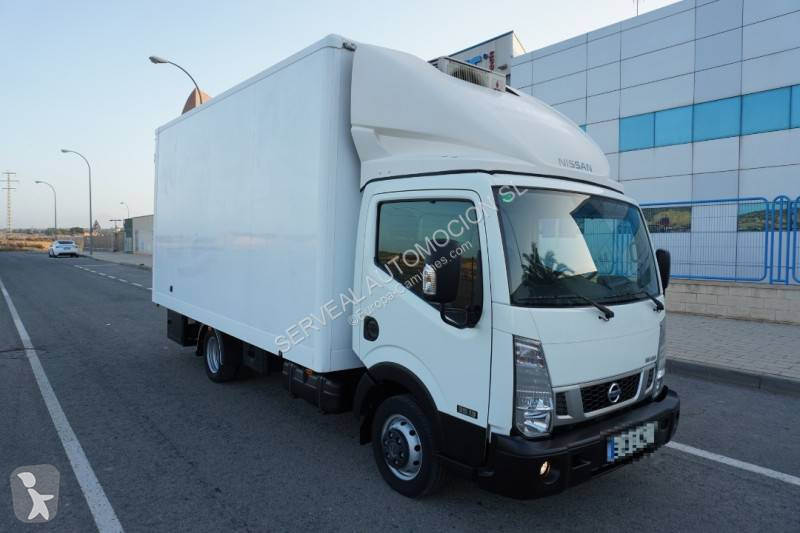 شاحنة Nissan