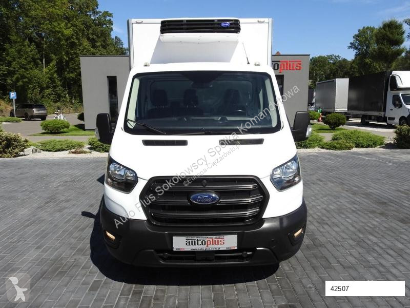 Autoutilitară Ford TRANSIT CHŁODNIA KONTENER...