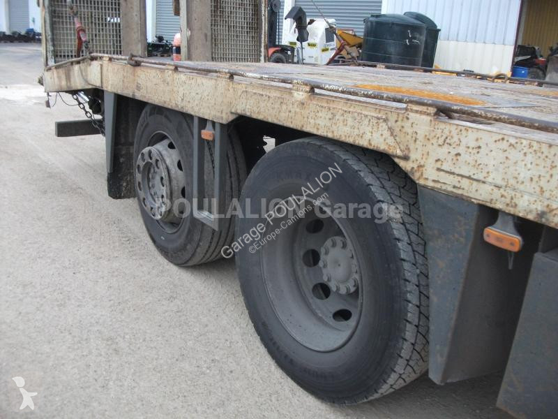 Camion Mercedes 2533