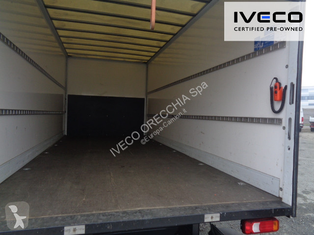 Kamion Iveco DAILY 70C18