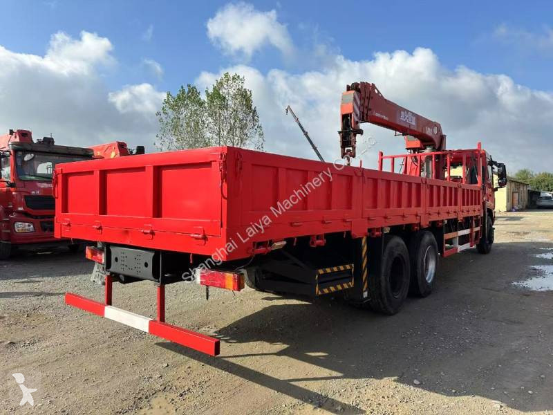 Camion XCMG 14 TONS