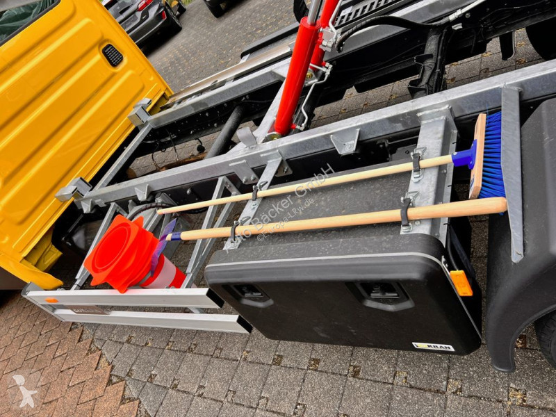 Kamion Iveco 70 C 18 DoKa 5500mm...