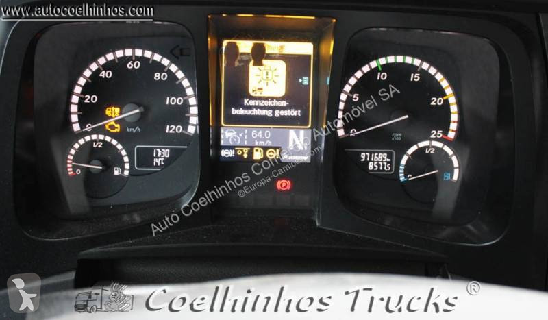 Camion Mercedes 2736