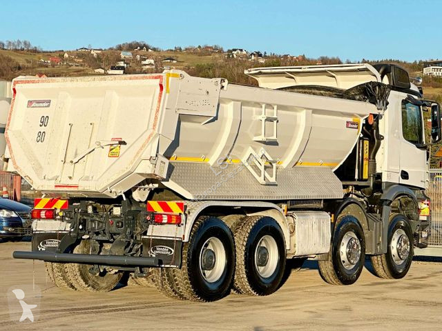 Camion Mercedes AROCS 3248 * IPPER * 8x4 *...