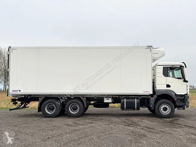 Camión MAN 33.360 BB CH 6x4 Refrigerated Box Truck
