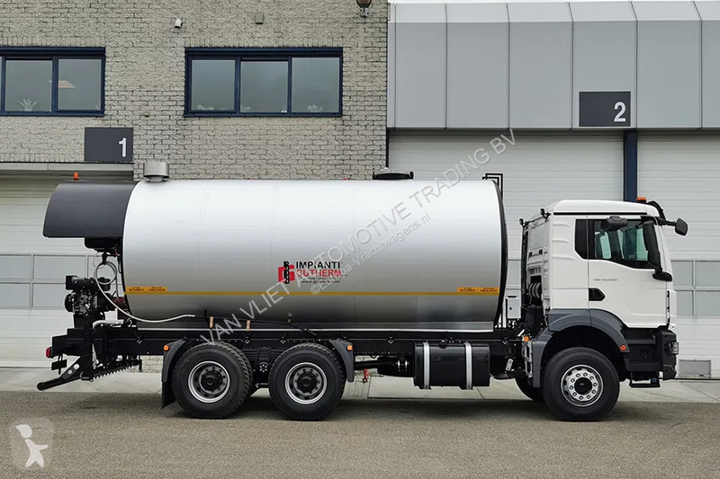 Camião MAN 33.400 BB CH Bitumen Tank Truck