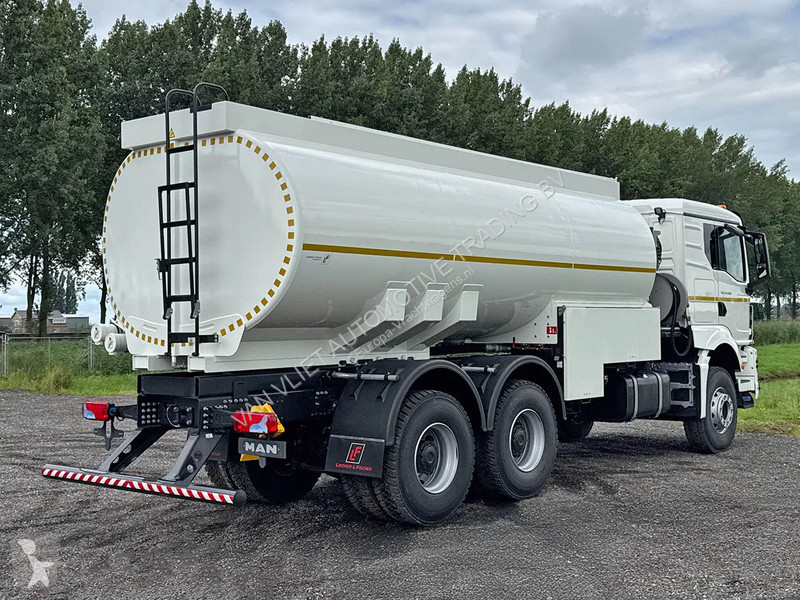 Camião MAN 33.400 BB CH Fuel Tank Truck (4 units)