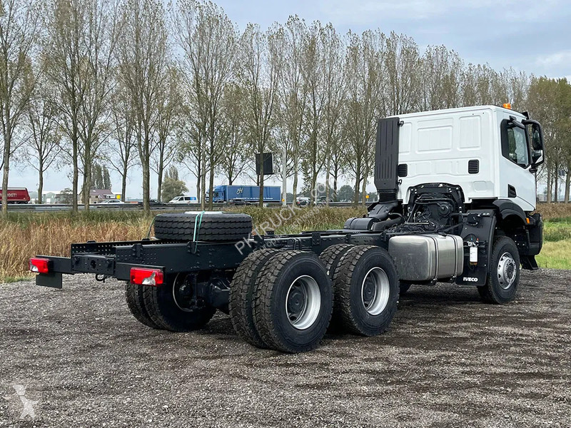 Kamion Iveco T-Way AD380T47WH-3800 Chassis...