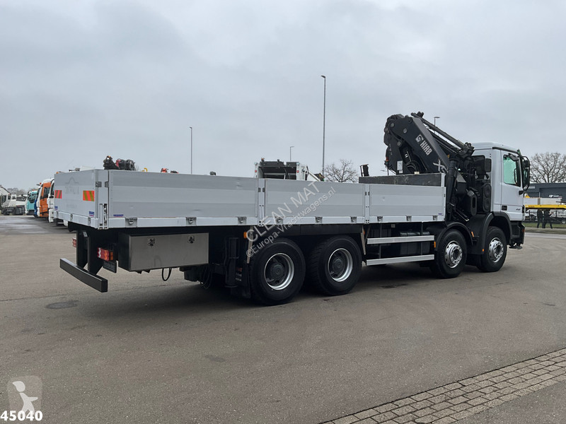Camion Mercedes 4141 8x4 manual Hiab 32...