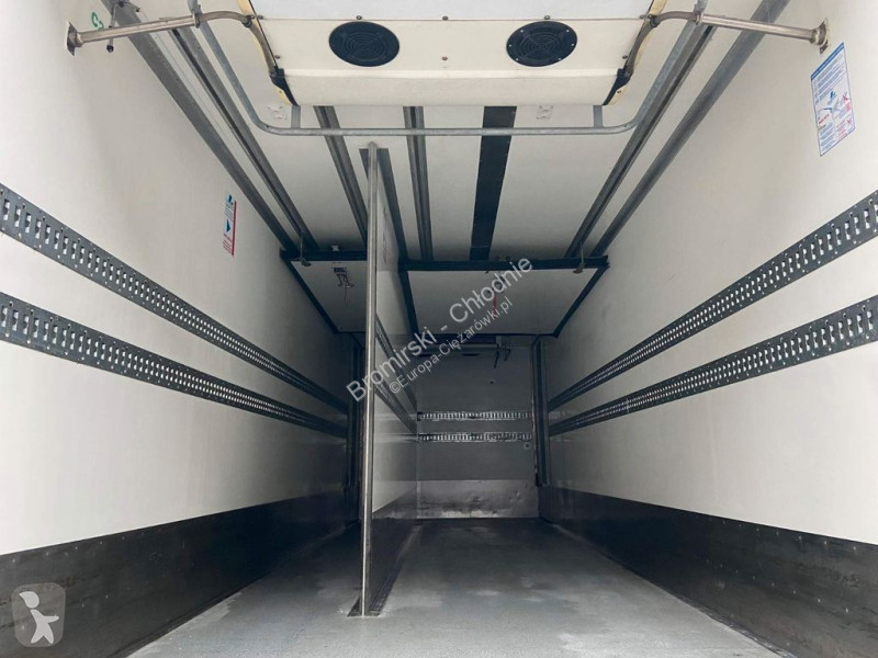 Kamion Renault MIDLUM 270 DXI 16 T CARRIER...