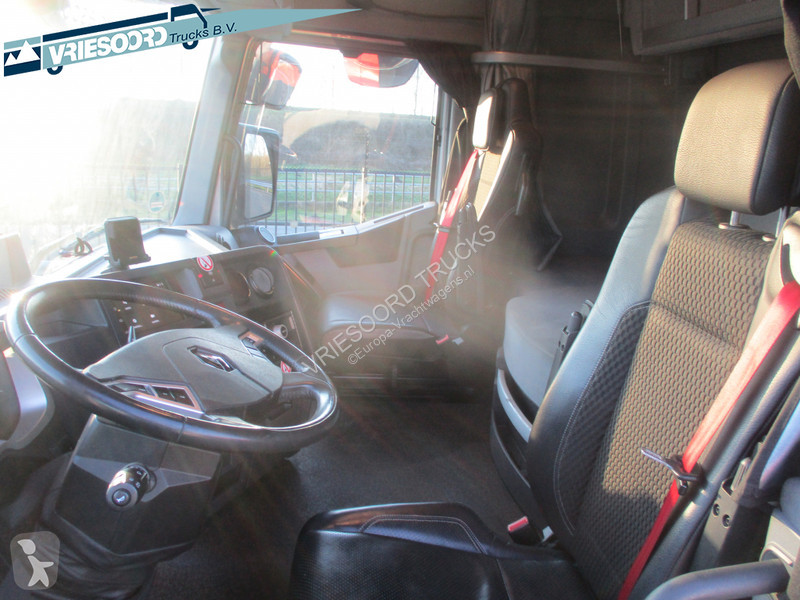 Kamion Renault T HD002