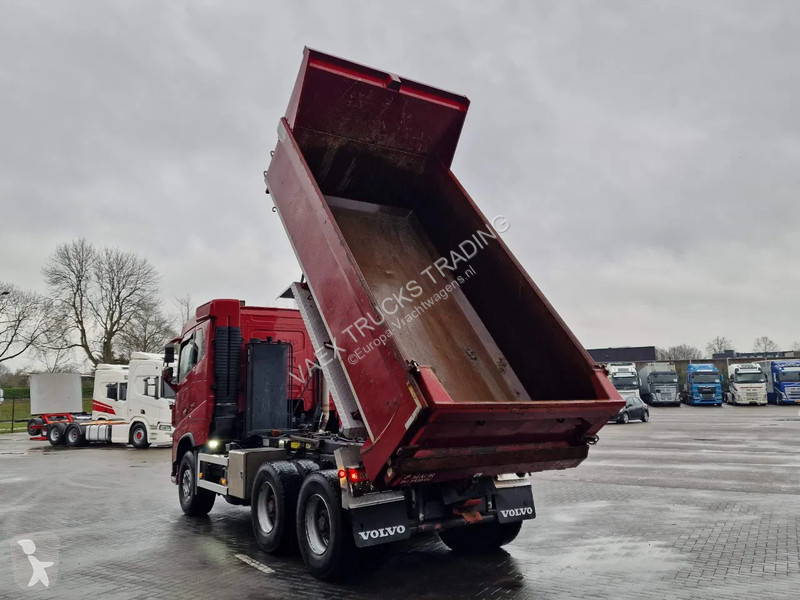 Kamion Volvo 16750 6x4 Tipper - Retarder - HUB...