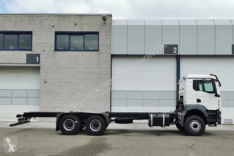 Camion MAN 33.400 BB CH Chassis Cabin (7 units)