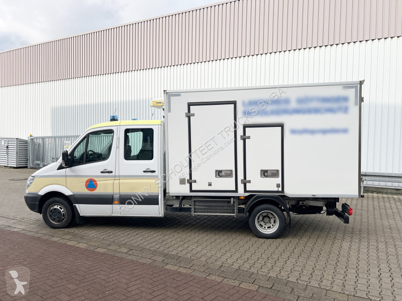 Camion Mercedes Sprinter 515 4x2 Doka Sprinter...