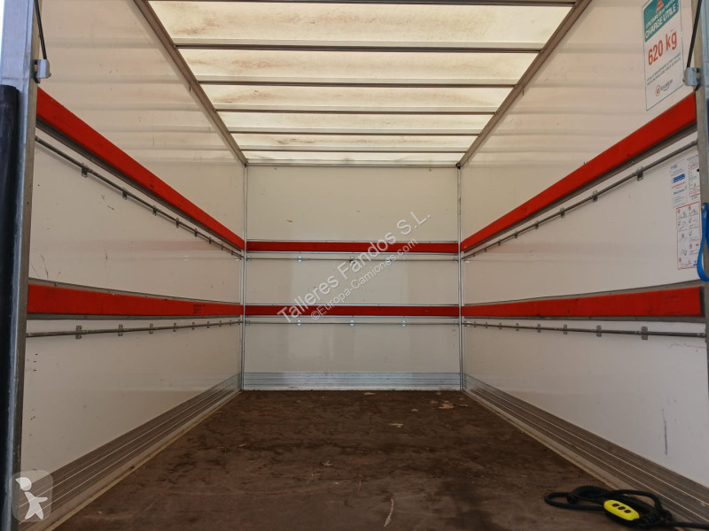 Camion Iveco  35C16 20m3