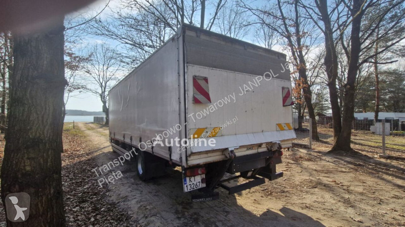 Kamion Renault MIDLUM 180 DCI / 2004 / rampe