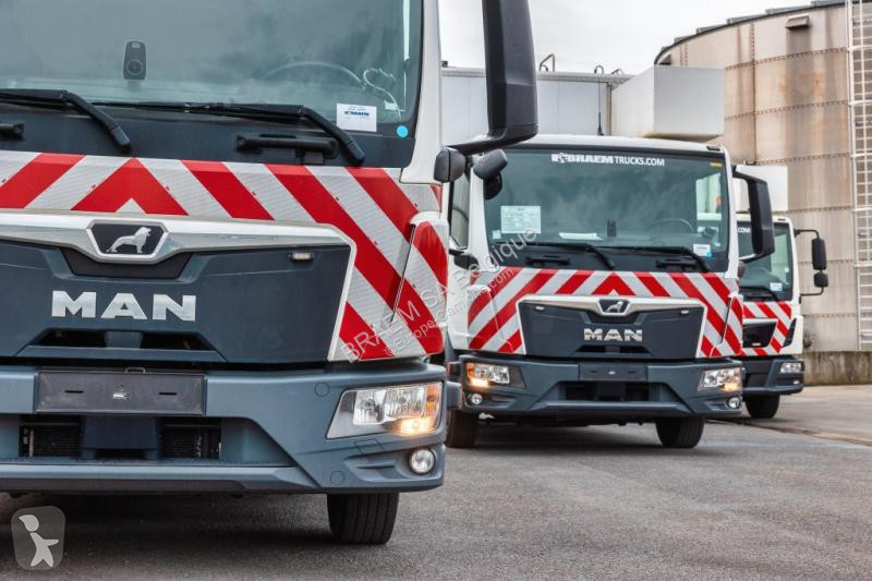 Kamion MAN 10.190 BL - CARVAL INBOUW