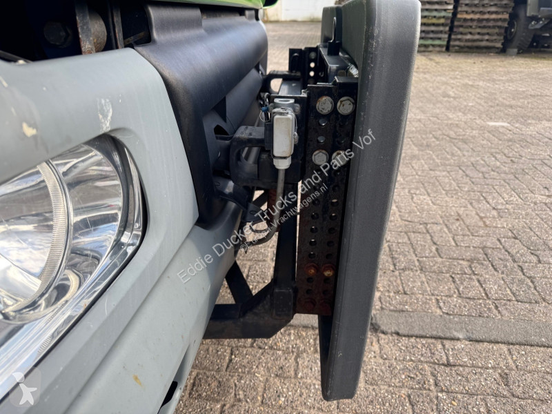 Kamion DAF 65CF 220 EURO 3 MANUAL GEARBOX