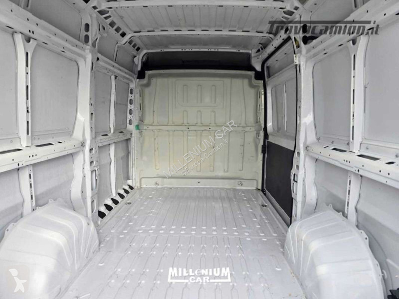 Veicolo commerciale Fiat 35 L2H2 2.2 MJT 2021