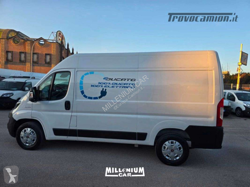 Autoutilitară Fiat ELETTRICO L2H2 KM 15MILA 2021