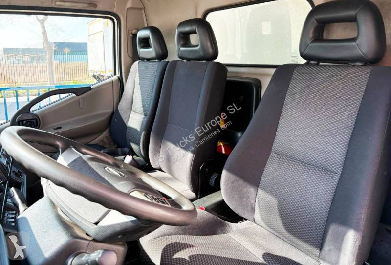 Camion Nissan