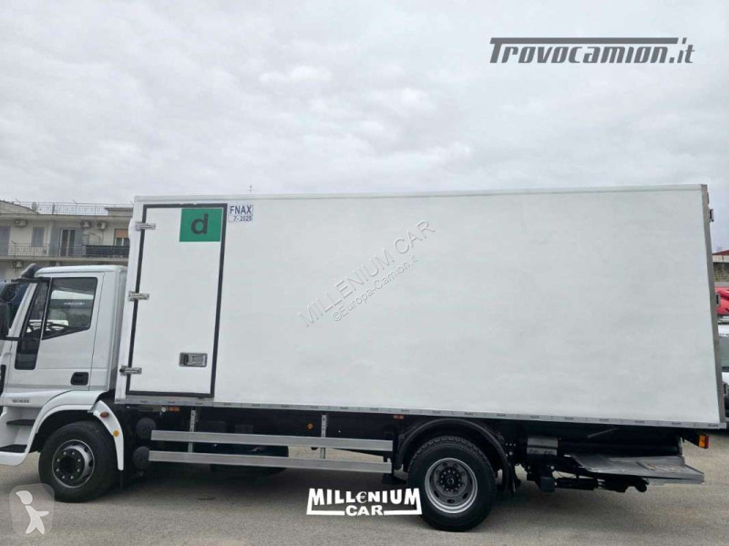 Kamion Iveco 150E25 CELLA 6,30 GRUPPO PEDANA KM...