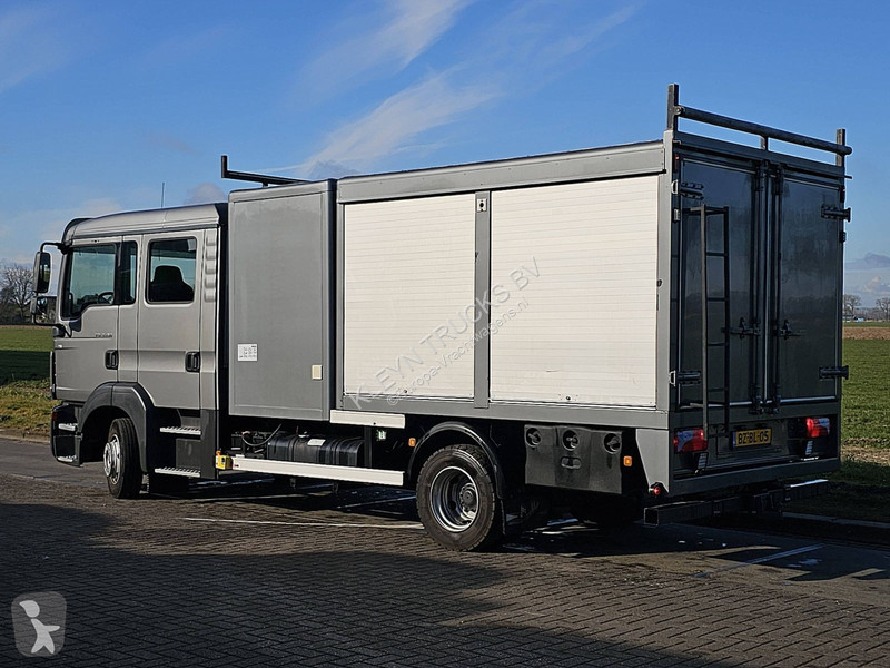 Camión MAN 8.180  DOKA DOUBLE CABIN