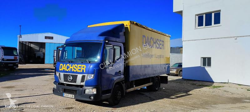 Camion Nissan