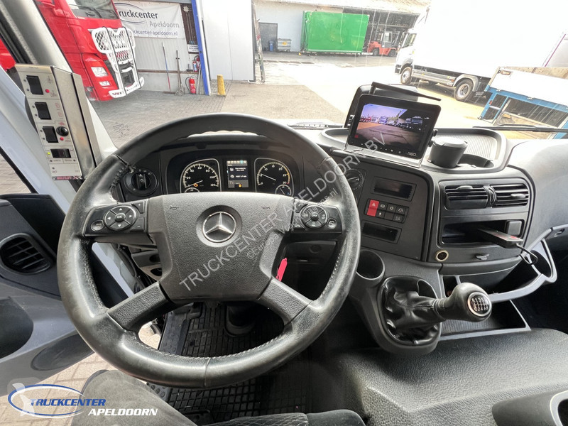 Camion Mercedes 1527 Manuel, Euro 6, HIAB 10 Tons