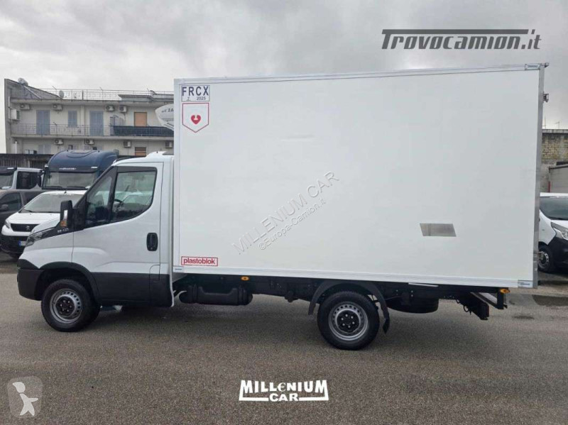 Veicolo commerciale Iveco 35-14 2019 CELLA 3,80...