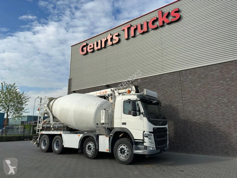 Kamion Volvo 8X4 + STETTER 9 M3 MIXER/MISCHER +...