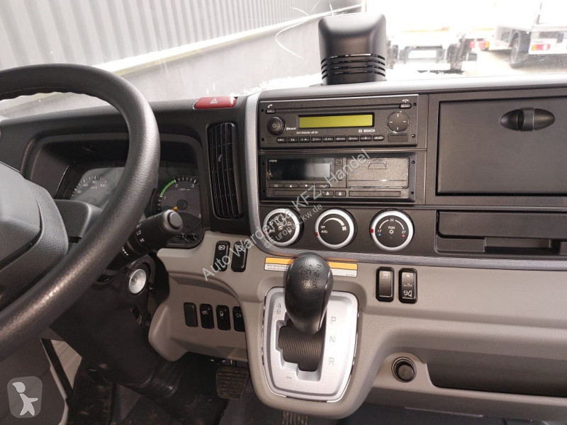 Kamion Mitsubishi FUSO 70C18 Isotherm Koffer