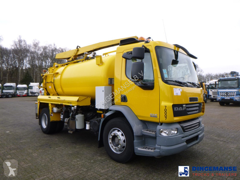 Vrachtwagen DAF 55220 4X2 Whale vacuum tank 8.1 m3