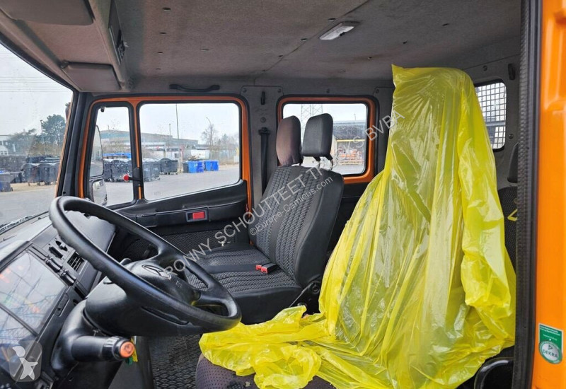 Furgoneta Mercedes Vario 813 D 4x2 Doka Vario...