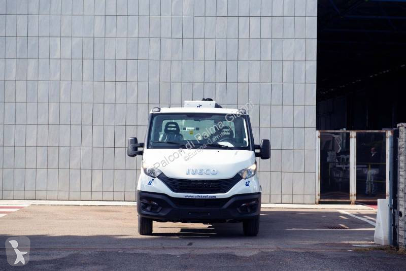 Furgoneta Iveco