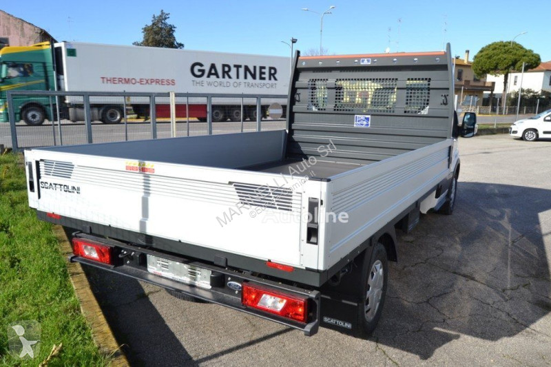 Véhicule utilitaire Ford 350 2.0 130CV L3