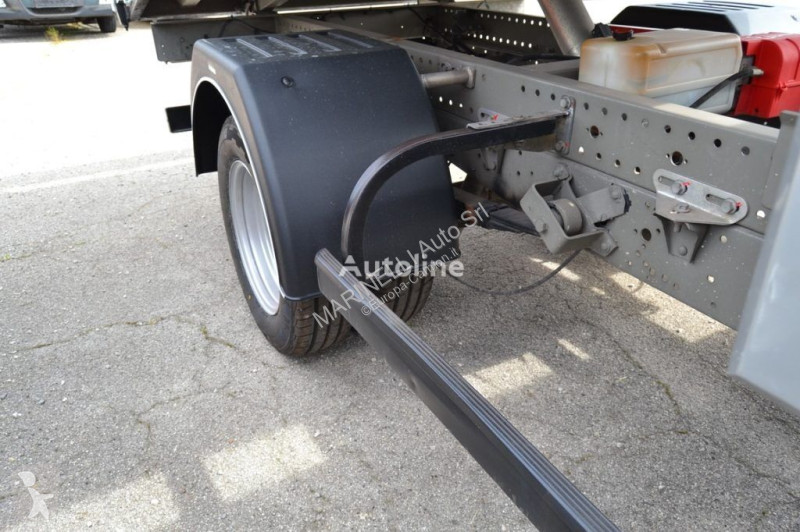 Veículo utilitário Iveco 35C13 2.3 CASSONE...