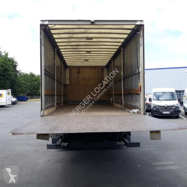 Vrachtwagen Renault  Gamme C