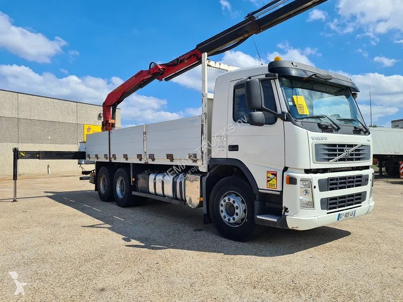 Kamion Volvo 400