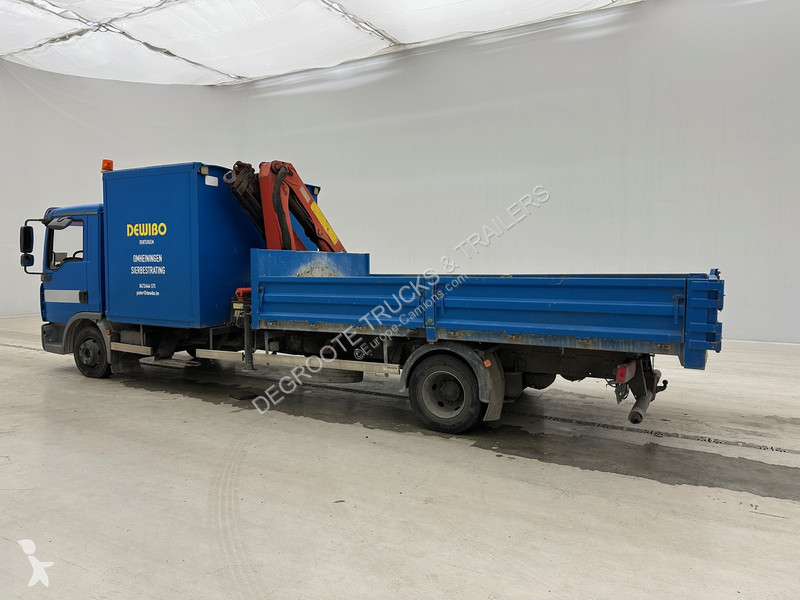 Vrachtwagen MAN 11.180