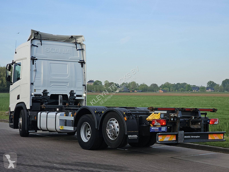 Camion Scania 6X2*4 RET. LED WB475