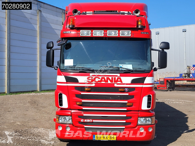 Kamion Scania G420 6X2 Cattle transport combi...