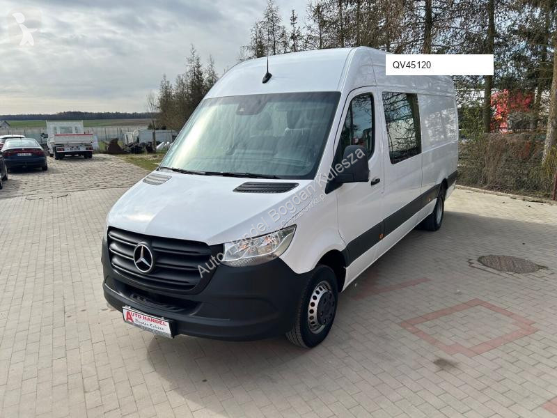 Varevogn Mercedes 514