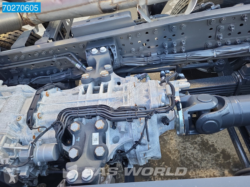 Camion Mercedes 4843 8X4 NEW chassis RHD! Steel...