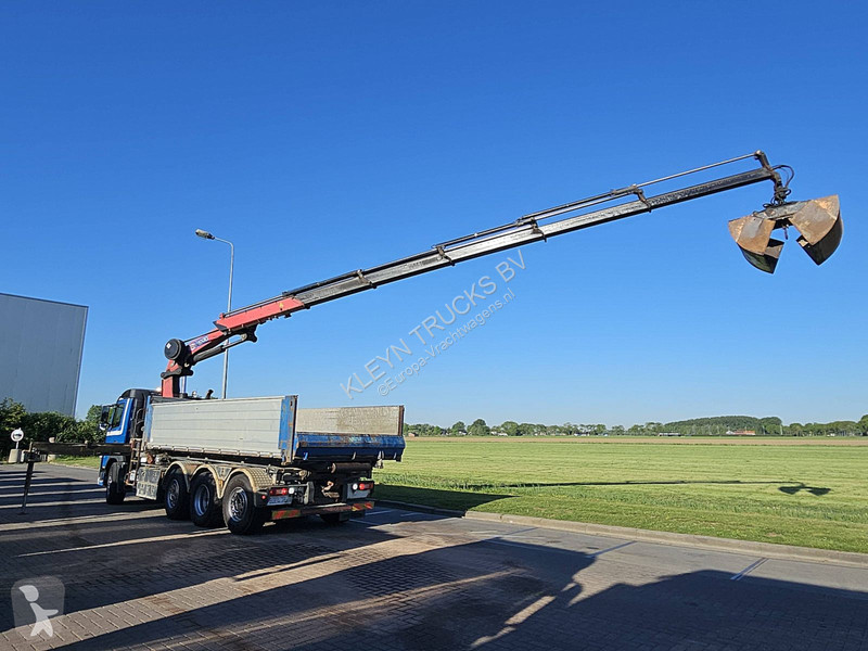 Vrachtwagen Volvo FM  8X2 HMF 3220 K5