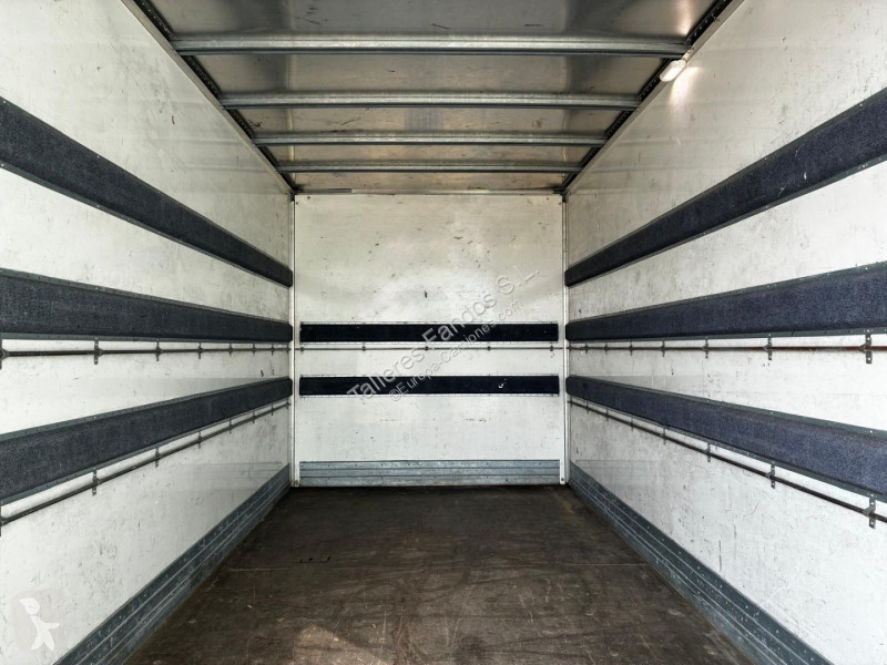Camion Iveco  35C16  20m3 Automática