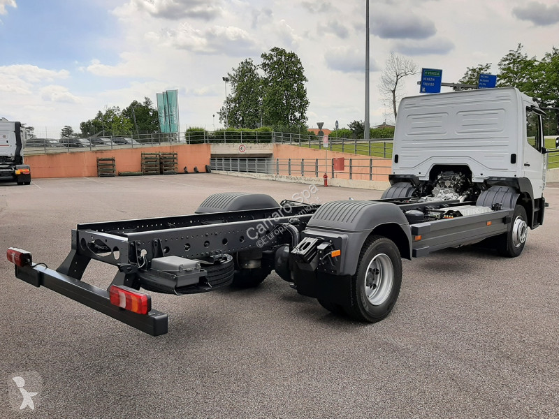 Camion Mercedes ATEGO DISTRIBUTION L