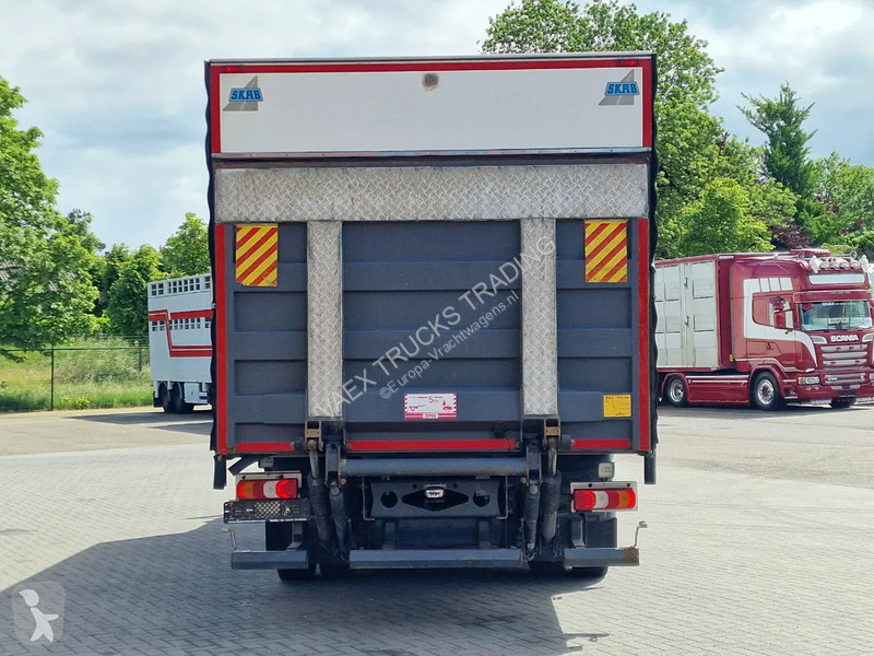 Camion Mercedes 1523 4x2 - 170 KW/230PS - Box -...