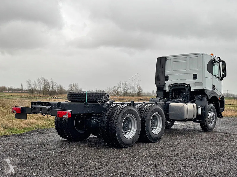 Camion Iveco T-Way AT380T47WH-4500 Chassis...