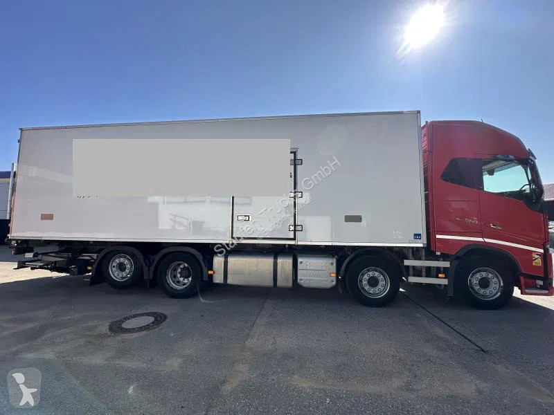 Camion Volvo 550XL*8x2*Tief...